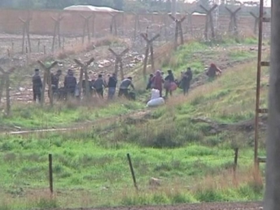 Gunfire rings out in Syrian town