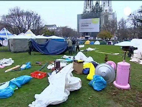 Protesta de refugiados contra un asilo en Austria