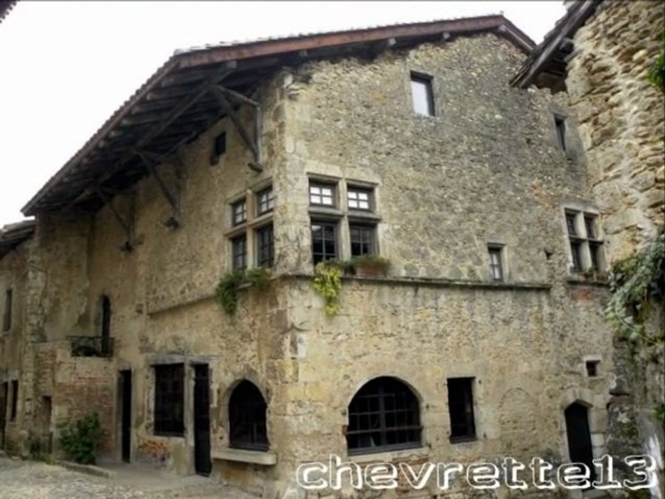 Pérouges 3