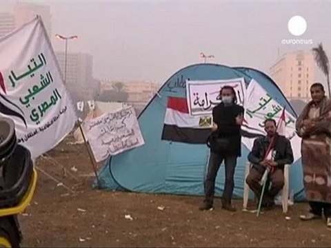 Egitto: nuovi scontri, martedì manifestazioni opposte