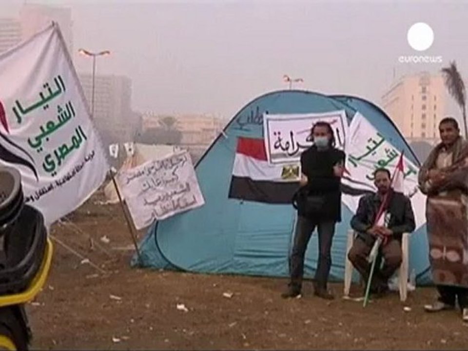 Egitto: nuovi scontri, martedì manifestazioni opposte