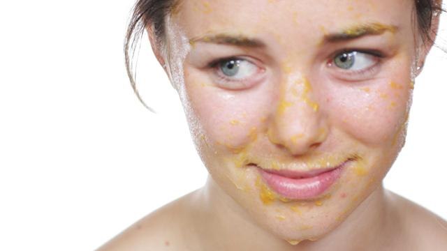 How to make a homemade pumpkin mask