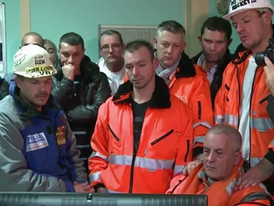 Florange: nationalisation écartée, les syndicats déçus