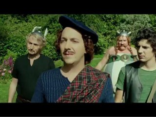 Astérix y Obélix al servicio de su majestad - Segundo Tráiler Español [360p]