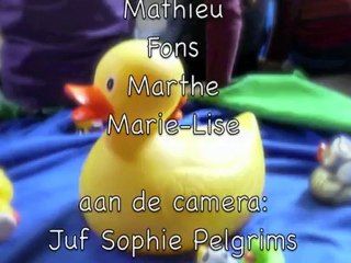 10 kleine eendjes in het kunstenbad!