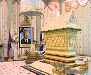AUF - La cérémonie des hommages au Roi Père du Cambodge