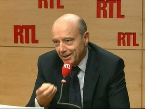 Crise à l'UMP : C'est à Nicolas Sarkozy de jouer ! , répond Alain Juppé
