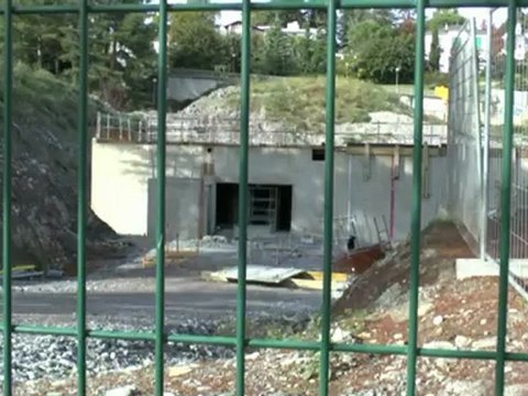 LES W-D.D. MICHOU NEWS DU 24 Octobre 2012 - chantier du stade nautique en pleine activité.