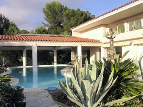 Villa à vendre Le Cannet - vue mer - proche centre - piscine - 254m2