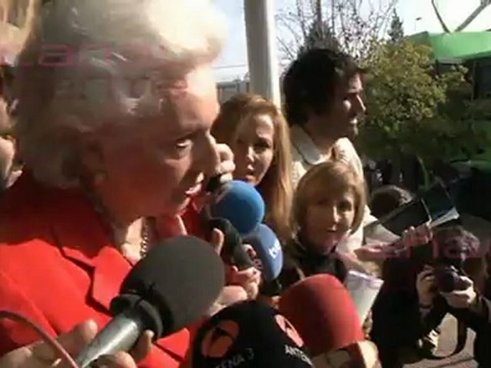 Aída Nizar saca de quicio a la infanta doña Pilar