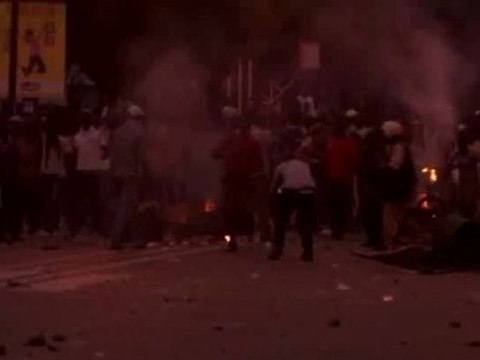 Violentes manifestations à Dakar