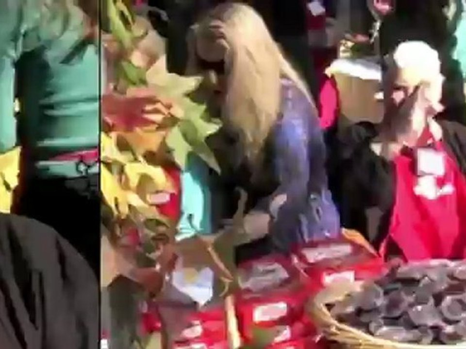 Die stars kämpfen sich durch thanksgiving