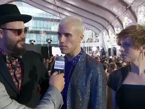 Neon Trees Red Carpet Interview AMA 2012