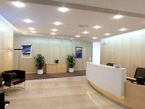 Dubai office space for rent - Serviced offices Festival Tower