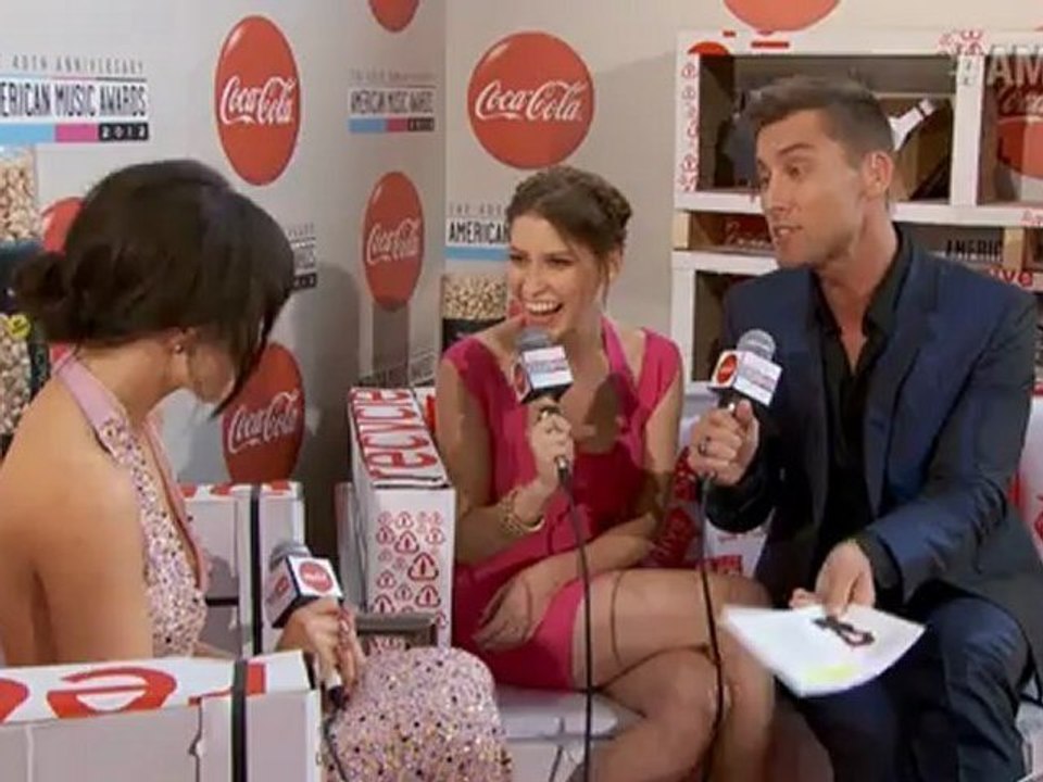 Carly Rae Jepsen Red Carpet Interview AMA 2012