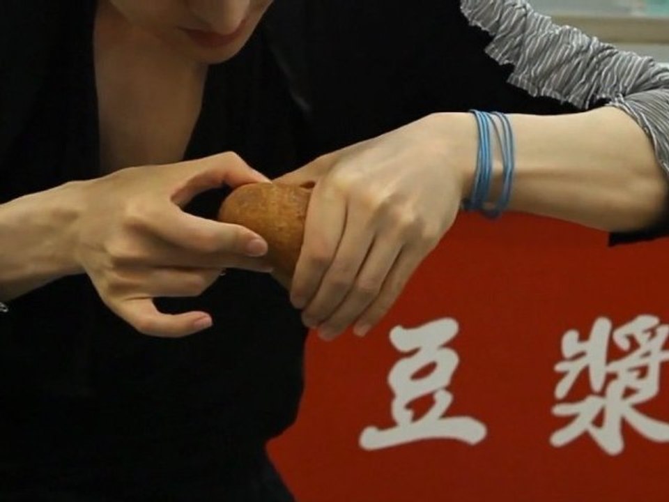 Yif Magic illusion et magie de la baguette de pain