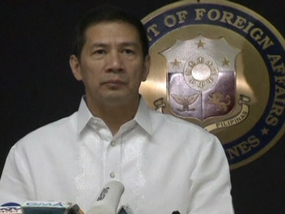 Philippine Stamps New Chinese Passport, Vietnam Says No