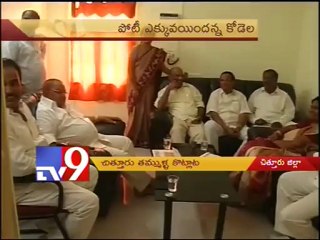 Clash between TDP leaders in Chittoor