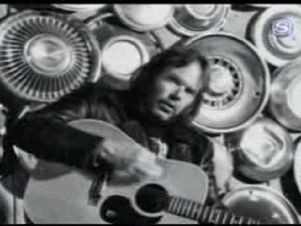 Neil Young - Unknown Legend(clip)