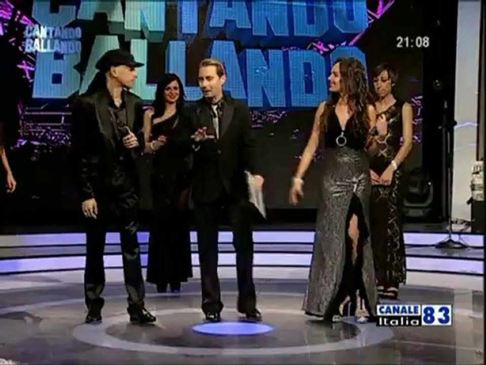 Orchestra Spettacolo FABIO E I MONELLI, “AMORE DOVRE SEI” (Canale Italia, 22 Novembre 2012)