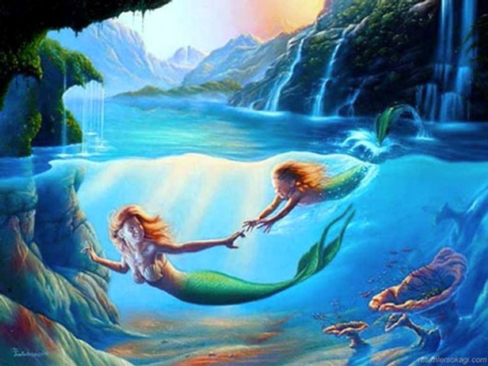 ♥ Rüyaları gerçekleştirmenin en iyi yolu uyanmaktır.