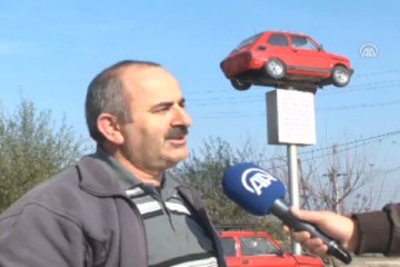 Reklam tabelası pahalı olunca...