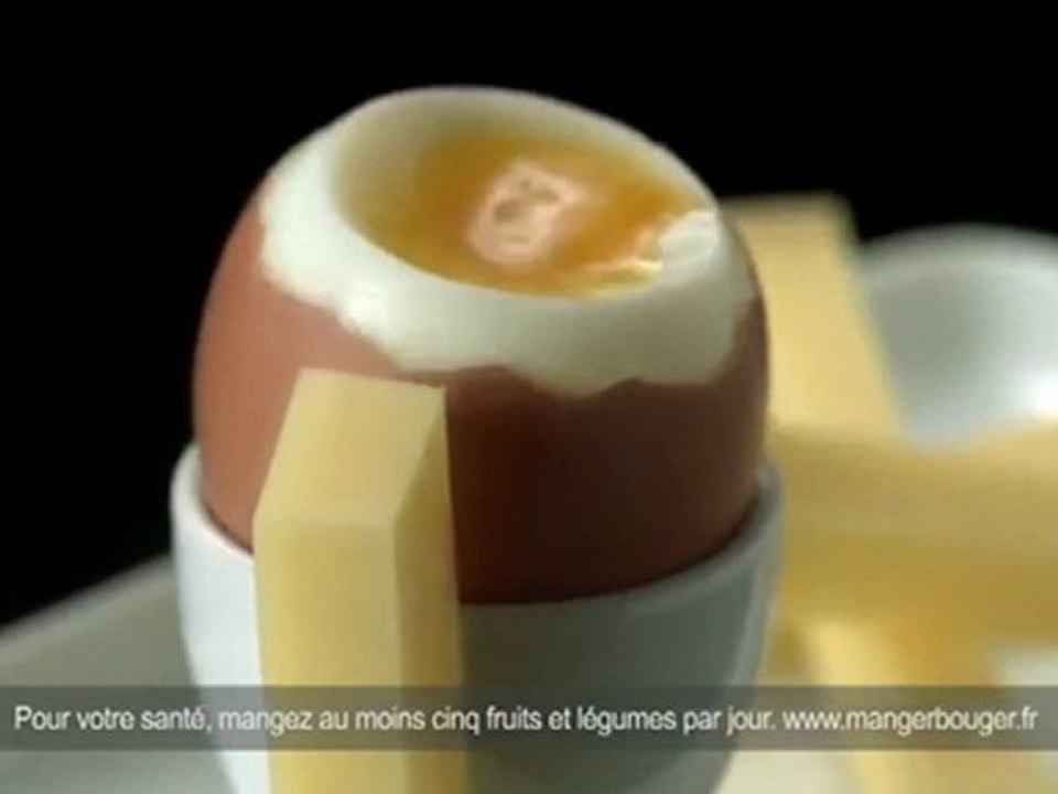 Spot TV Comté 2011 _ Oeuf coque aux mouillettes de Comté