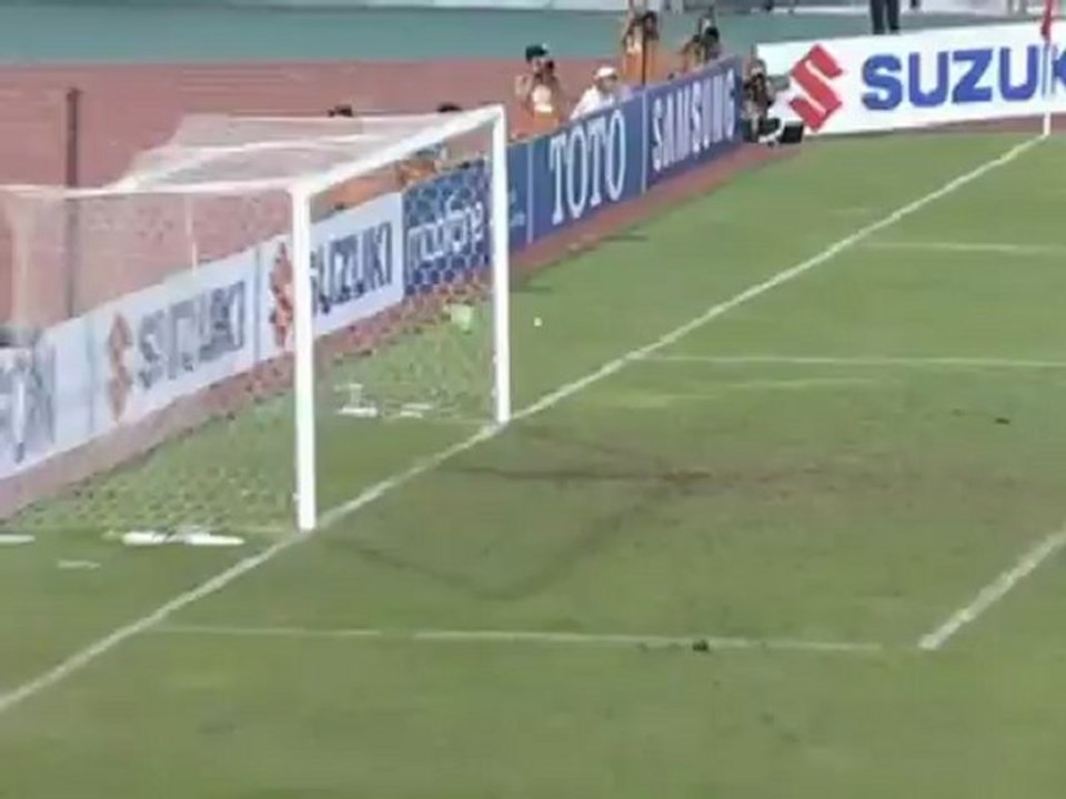 Gol de Teerasil 3-0 (Tailandia vs Myanmar) @Cirsa_es