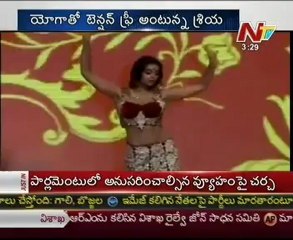 Shriya following a trick to keep her mind in control