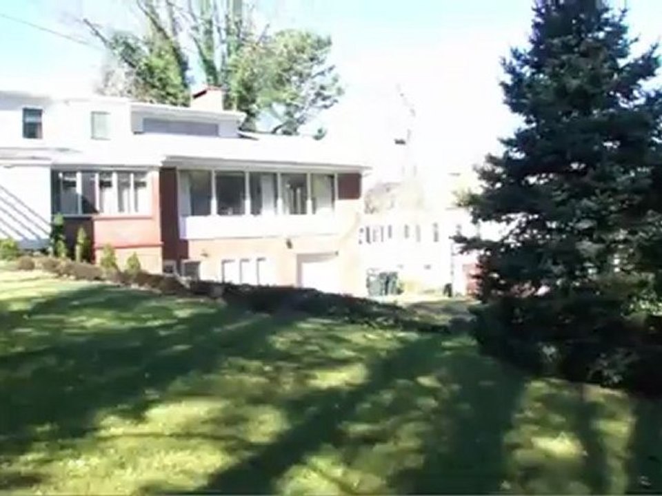 19 Long Crescent Drive, Bristol, VA