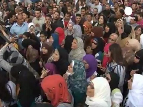 Egitto in piazza contro decreto Morsi, scontri al Cairo