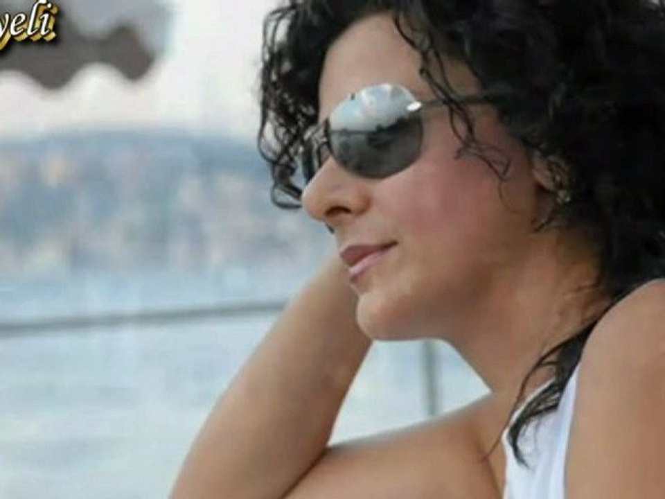 Eda Karaytuğ  ♪♪♪ Bir Güneş Bahtıma Doğacaktır Sanırım