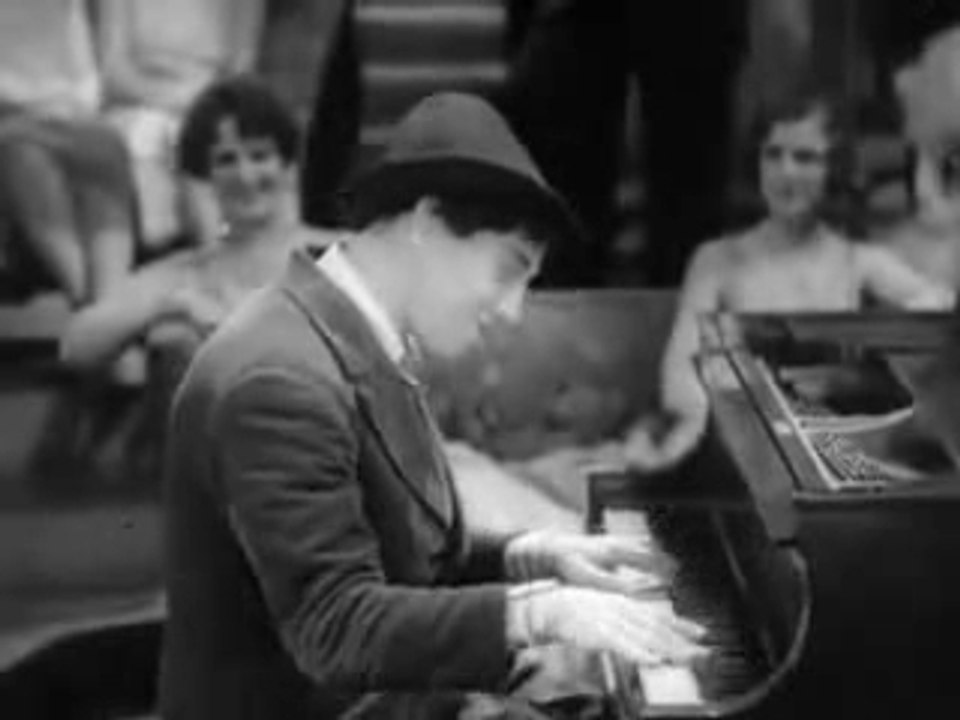 Marx Brothers Piano Recital