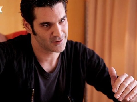 Ο Χριστόφορος Παπακαλιάτης μιλάει στο Flix για το «Αν…»