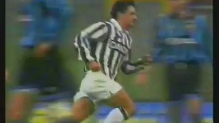 How to play like Roberto Baggio