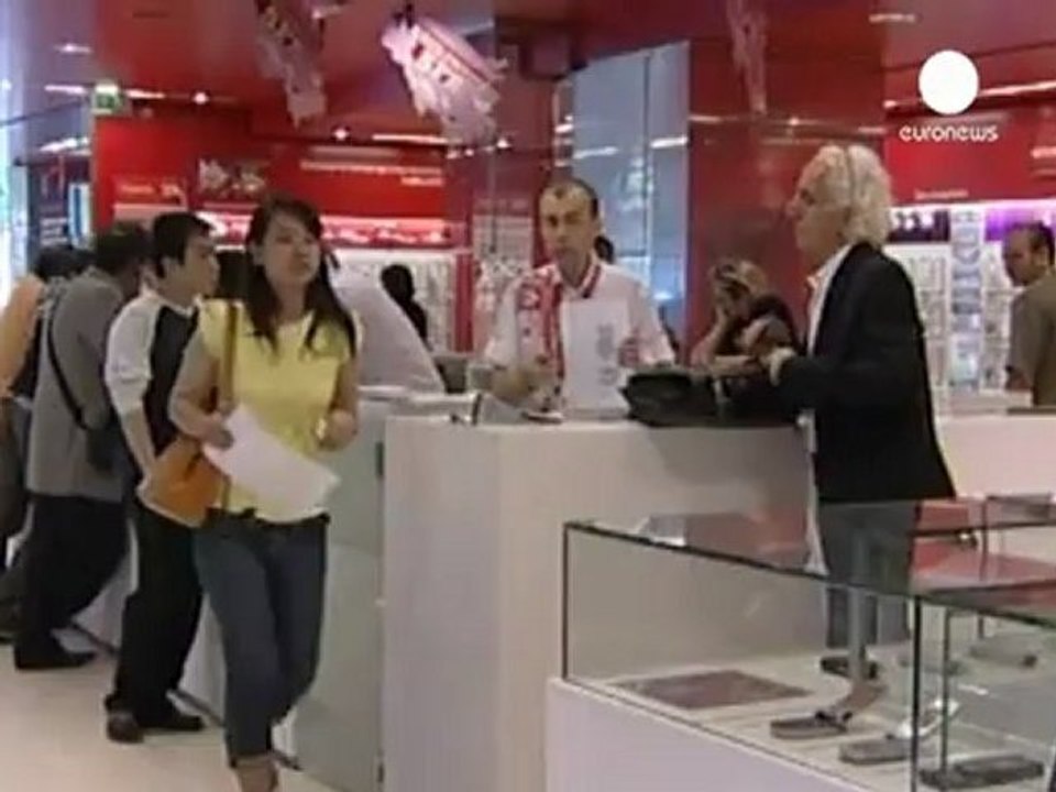 SFR in voluntary redundancy talks