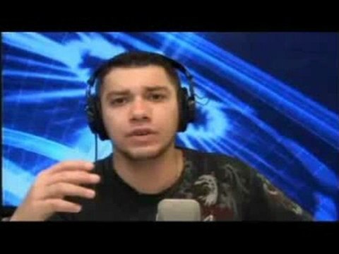 Jason Bermas et les restes en acier des Tours du WTC