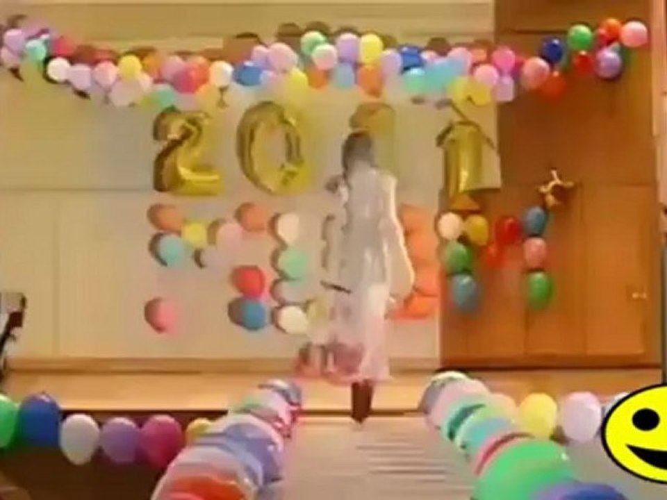 Rapariga canta tanto que é capaz de ressuscitar os mortos