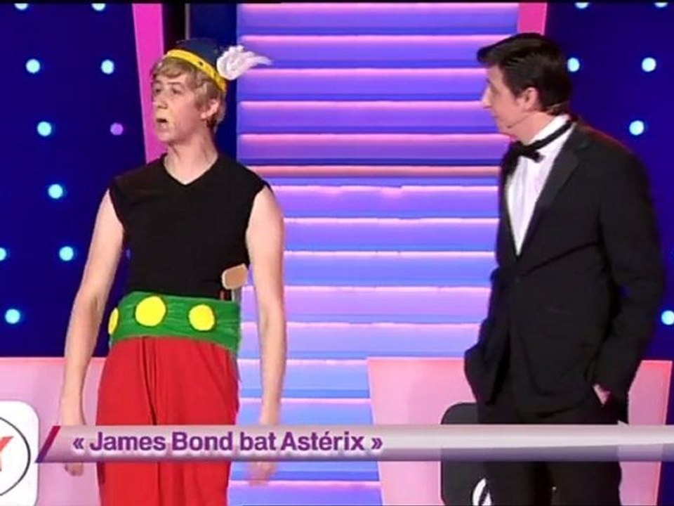 Steeven & Christopher - Bond bats Astérix