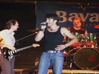 TOSE PROESKI - SLABO ,SLABO ... KAO DA NISTE RUCALI DANAS