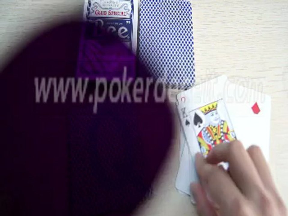 MARKED-CARDS-CONTACT-LENSES-Bee-blue-pokerdeceit