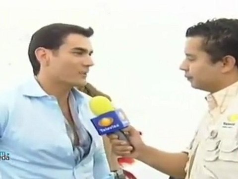 David Zepeda @davidzepeda1 y elenco de Sortilegio convivieron con fans