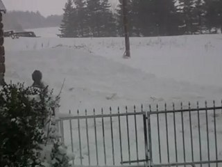 Arrivée de la neige le 29 novembre 2012 au matin, à Saint-Front (Haute-Loire)