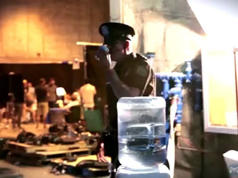 Call of Duty : Black Ops 2 - Behind the Scenes of \"Surprises\"