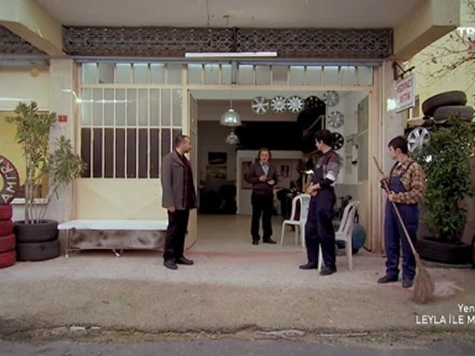 Leyla ile Mecnun 74.Bölüm 1.Kısım HD 720p İzle - Www.Bolumizletv.Com