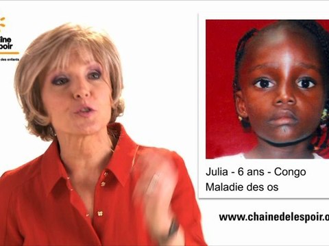 Evelyne Dhéliat se mobilise pour La Chaîne de l'Espoir