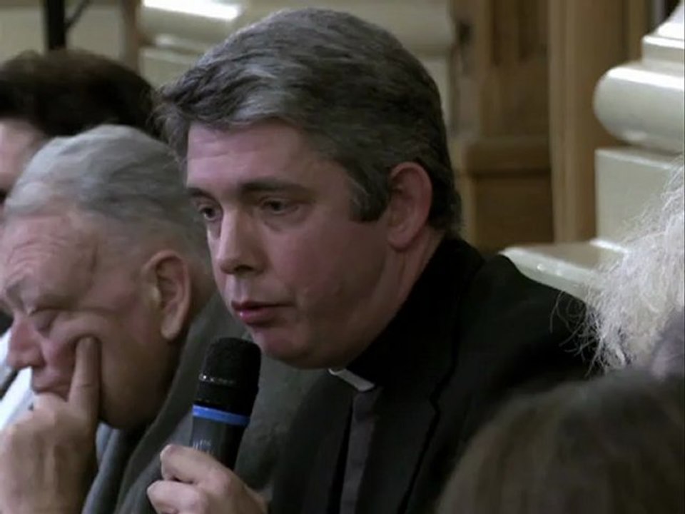 Le cadre légal, un film de Paul Aymé. Extrait 16