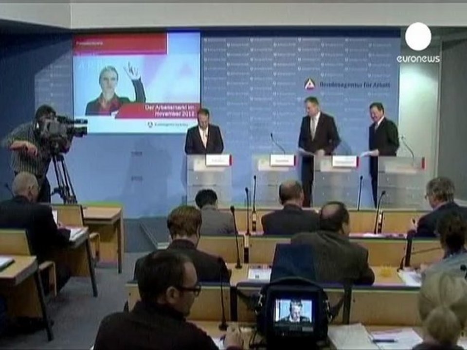 German jobless rise less than expected