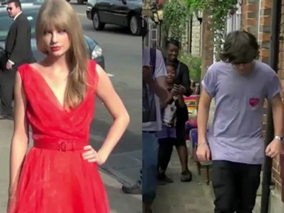 Taylor Swift Wows in Cream at the ARIA Awards