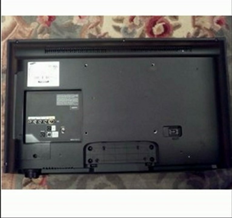 Samsung UN32EH5300 32-Inch 1080p 60 Hz LED HDTV (Black)